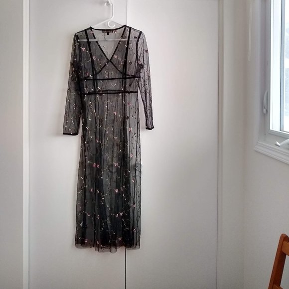 vintage y2k sheer mesh maxi long sleeve dress NWOT 🎈HOST PICK🎈 - Picture 2 of 13